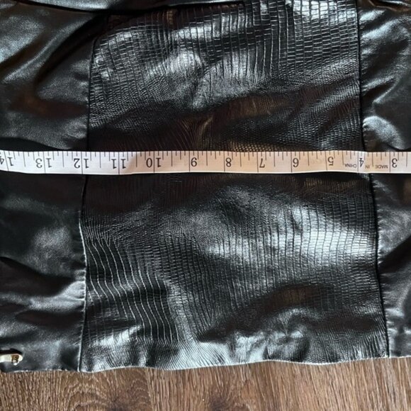 VINTAGE black crossbody leather bag gold hardware - Picture 9 of 11